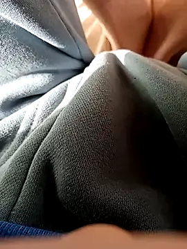 Snapshot of NudeYogaBoy chatting on 9, 3, 2025 NudeYogaBoy online show from 9, 3, 2025