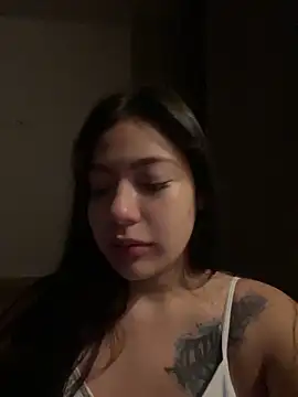 Latina vanessa online show from 14, 12, 2025