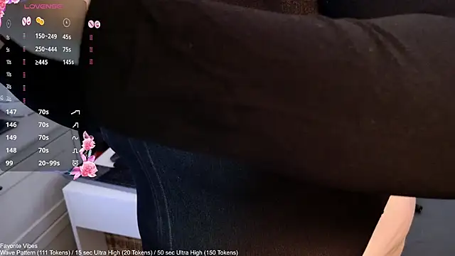 Big Beautiful MILF online show from 8, 1, 2026