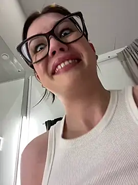 RinaCat online show from 15, 1, 2025