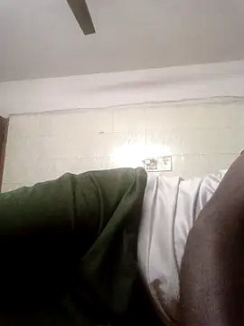 Snapshot of TamizhanKishwin7 chatting on 16, 12, 2025 TamizhanKishwin7 online show from 16, 12, 2025