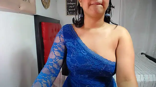 Sweettei online show from 16, 2, 2025