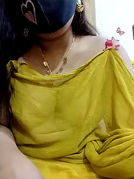 Snapshot of Ameera19 chatting on 8, 3, 2025 Ameera19 online show from 8, 3, 2025