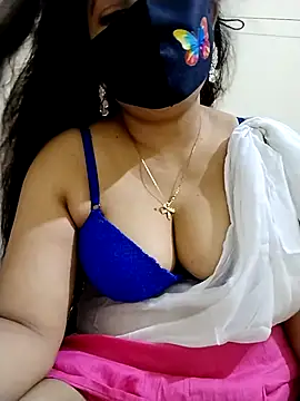 Snapshot of Ameera19 chatting on 10, 9, 2025 Ameera19 online show from 10, 9, 2025