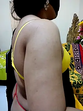 Snapshot of Ameera19 chatting on 15, 10, 2025 Ameera19 online show from 15, 10, 2025