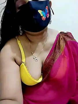 Snapshot of Ameera19 chatting on 25, 10, 2025 Ameera19 online show from 25, 10, 2025