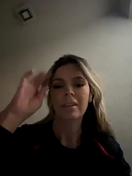 EvaDiamondXX online show from 11, 11, 2025