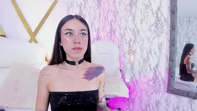 Snapshot of Athziry_ chatting on 10, 12, 2024 Athziry online show from 10, 12, 2024