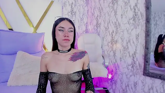 Snapshot of Athziry_ chatting on 15, 12, 2024 Athziry online show from 15, 12, 2024