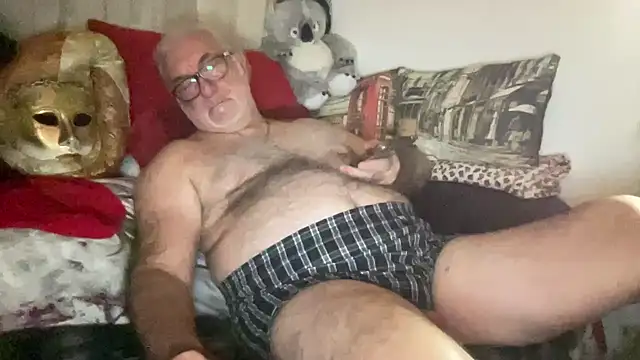 EroticVenetian online show from 5, 10, 2025