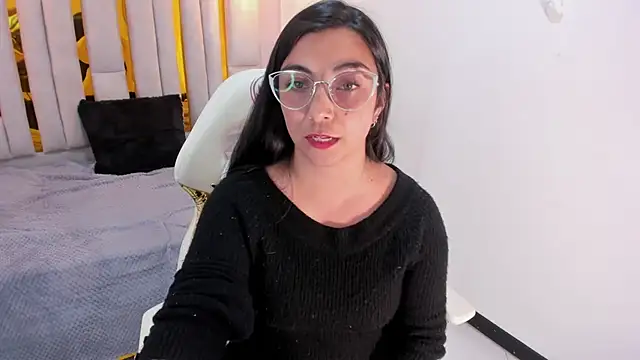 Snapshot of Karla_hernandez_ chatting on 31, 1, 2025 Karla hernandez online show from 31, 1, 2025