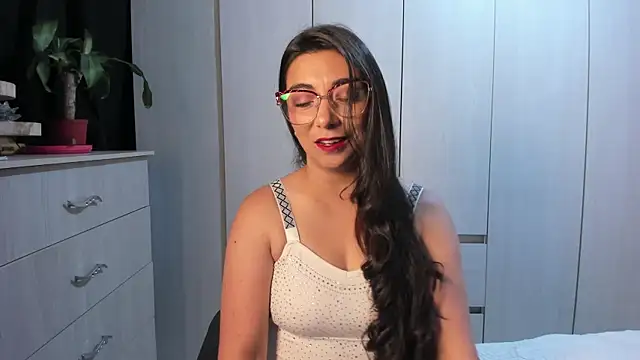 Snapshot of Karla_hernandez_ chatting on 27, 5, 2026 Karla hernandez online show from 27, 5, 2026