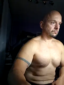 Sports-beast online show from 8, 9, 2025