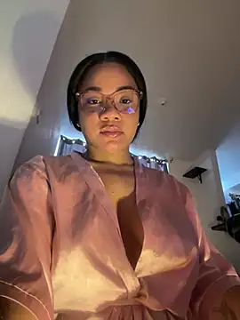 ashley Tompson1 online show from 20, 2, 2026