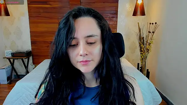 Snapshot of KatherineBond chatting on 29, 1, 2025 KatherineBond online show from 29, 1, 2025