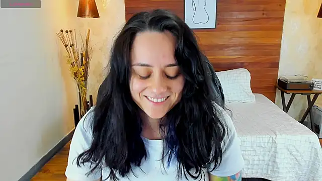 Snapshot of KatherineBond chatting on 15, 2, 2025 KatherineBond online show from 15, 2, 2025