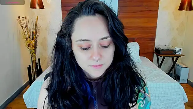 Snapshot of KatherineBond chatting on 17, 2, 2025 KatherineBond online show from 17, 2, 2025
