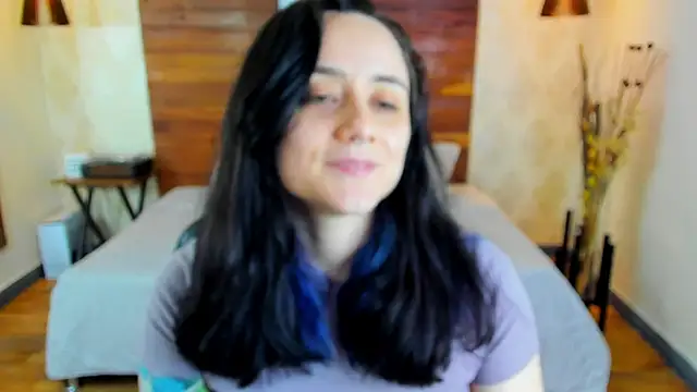 Snapshot of KatherineBond chatting on 18, 3, 2025 KatherineBond online show from 18, 3, 2025