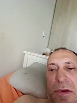 Snapshot of meateater1 chatting on 5, 11, 2025 meateater1 online show from 5, 11, 2025