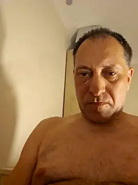 Snapshot of meateater1 chatting on 22, 11, 2025 meateater1 online show from 22, 11, 2025