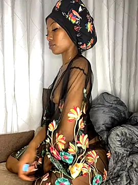 Snapshot of kelsie421 chatting on 19, 10, 2025 kelsie421 online show from 19, 10, 2025