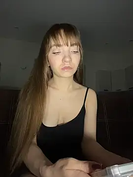 Snapshot of BarbaraFantasy chatting on 4, 2, 2026 BarbaraFantasy online show from 4, 2, 2026