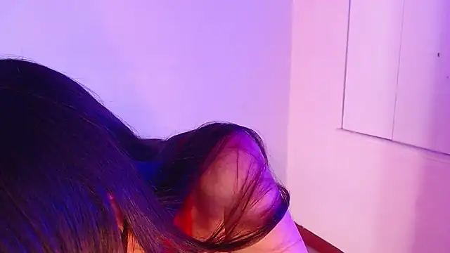 Snapshot of AnnaliOlsenX chatting on 17, 12, 2024 AnnaliOlsenX online show from 17, 12, 2024