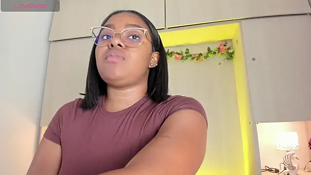 tamaraa smiith online show from 15, 4, 2026