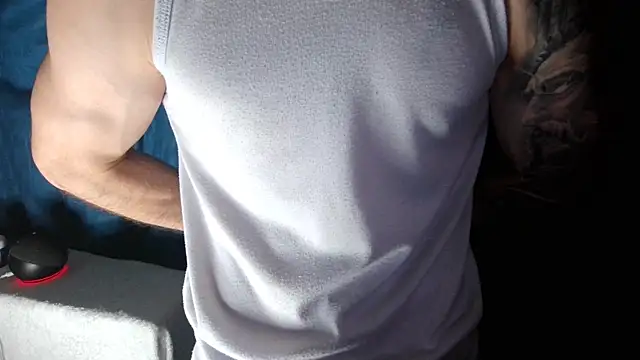 Snapshot of Kenner_fox77 chatting on 29, 12, 2024 Kenner fox77 online show from 29, 12, 2024