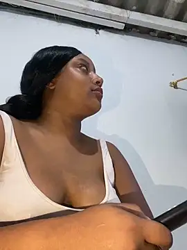 Adelehottman online show from 28, 9, 2025