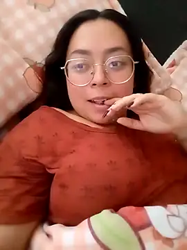 Peach-Lawrence online show from 14, 12, 2024