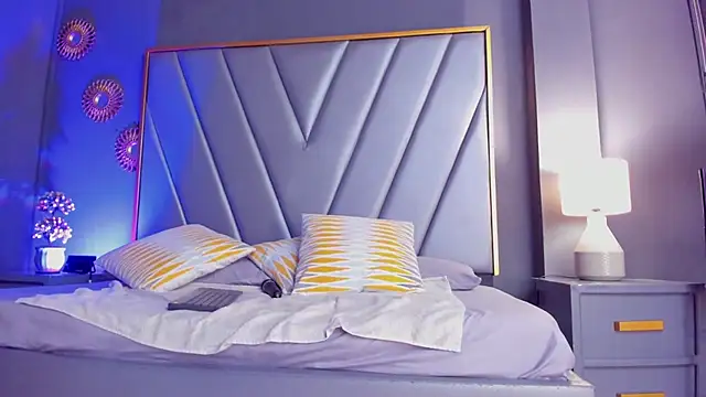 BrendaAdams  online show from 20, 9, 2025