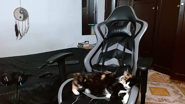 aaron blug online show from 17, 1, 2025