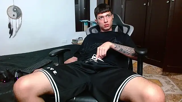 aaron blug online show from 19, 1, 2025