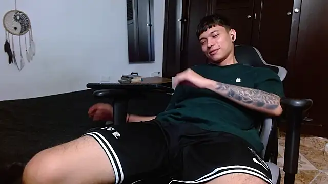 aaron blug online show from 11, 2, 2025