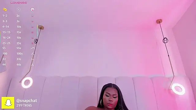 Snapshot of _huge_boobs_ebony chatting on 6, 10, 2025 huge boobs ebony online show from 6, 10, 2025