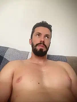 Snapshot of Diegosob8720 chatting on 13, 10, 2025 Diegosob8720 online show from 13, 10, 2025