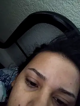  Miaaleon online show from 4, 3, 2025