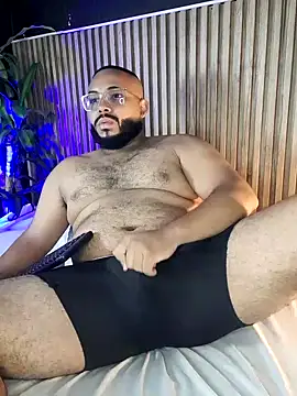 DilanJonnes  online show from 1, 2, 2025