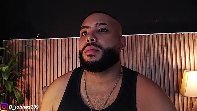 DilanJonnes  online show from 13, 9, 2025