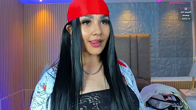 Snapshot of ArigyGomez chatting on 13, 10, 2025 ArigyGomez online show from 13, 10, 2025