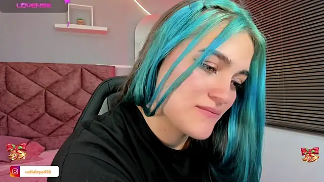 cattaleya    online show from 13, 12, 2024