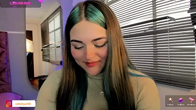 cattaleya    online show from 4, 1, 2025