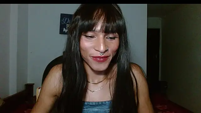 carolinemiller7 online show from 29, 1, 2025