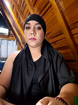 Snapshot of AmbarBurhan chatting on 6, 5, 2026 AmbarBurhan online show from 6, 5, 2026