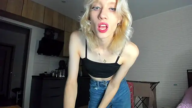  Alice Kitty online show from 2, 12, 2025