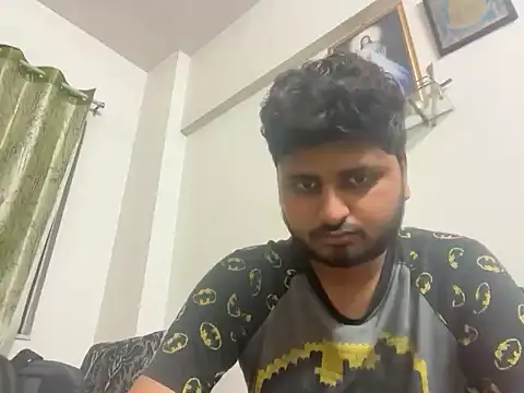 Snapshot of RyanHoran69@xh chatting on 8, 11, 2025 RyanHoran69xh online show from 8, 11, 2025