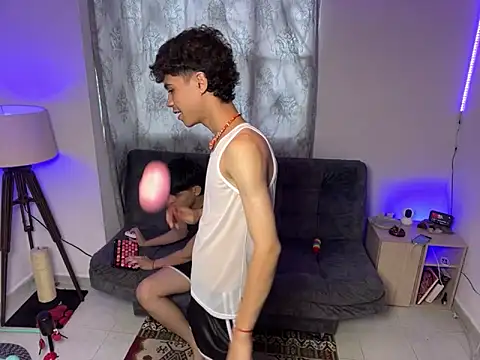 MyLatinHotBoys online show from 6, 3, 2025