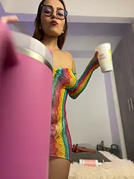 Snapshot of Miss-Abbii chatting on 17, 12, 2024 Miss-Abbii online show from 17, 12, 2024