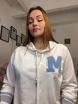 Snapshot of Miss-Abbii chatting on 18, 1, 2025 Miss-Abbii online show from 18, 1, 2025